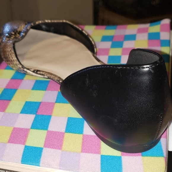 Nine West Python Patterned Flats - Picture 6 of 6